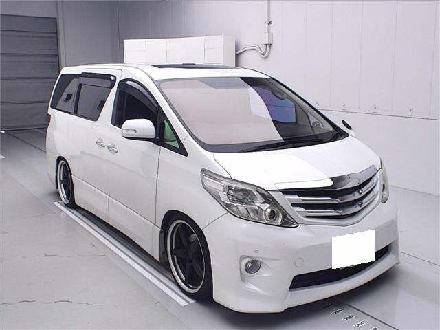 TOYOTA ALPHARD 2011