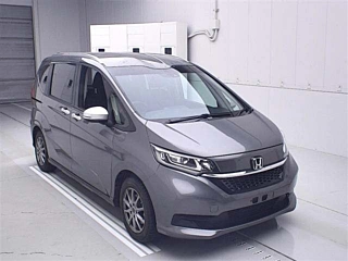 HONDA FREED 2023