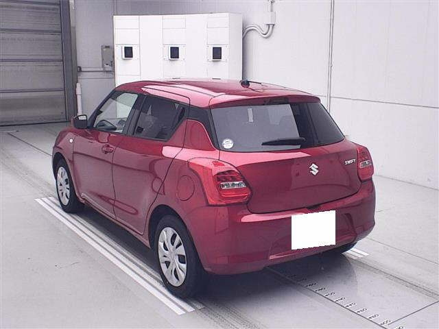 SUZUKI SWIFT 2023