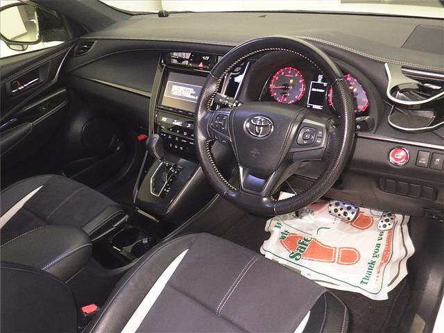 TOYOTA HARRIER 2015