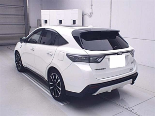 TOYOTA HARRIER 2015