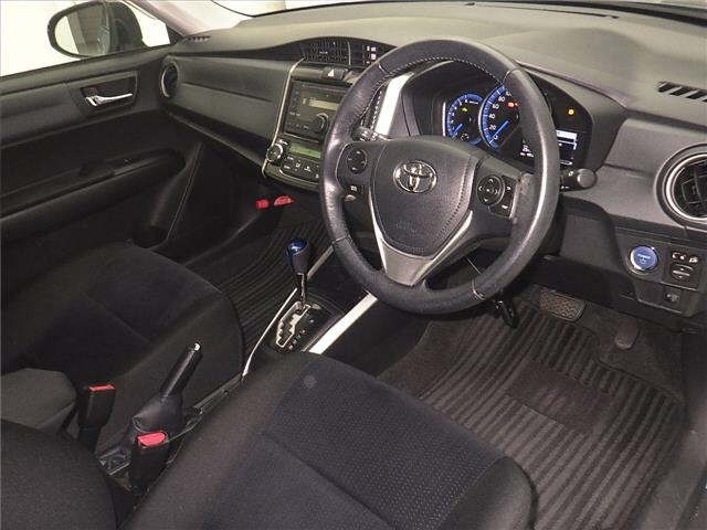 TOYOTA COROLLA FIELDER 2013