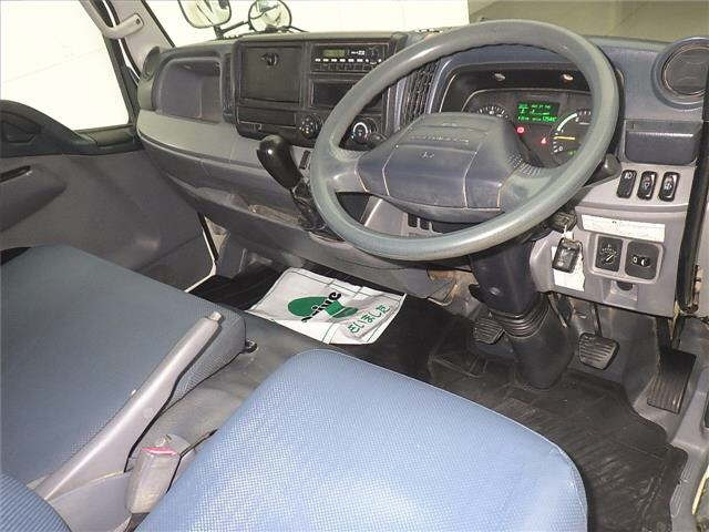 MITSUBISHI CANTER 2014