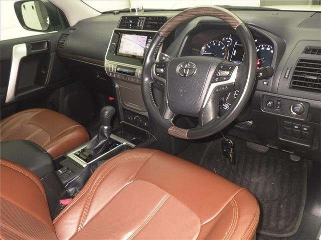 TOYOTA LAND CRUISER PRADO 2018