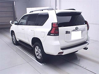 TOYOTA LAND CRUISER PRADO 2018