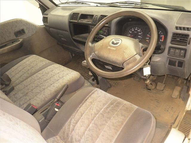 MAZDA BONGO 2008