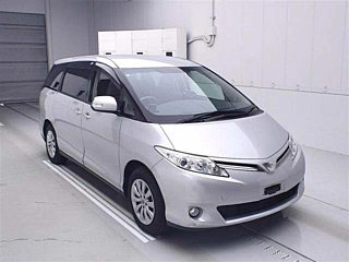 TOYOTA ESTIMA 2011