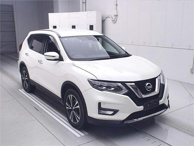 NISSAN X-TRAIL 2019