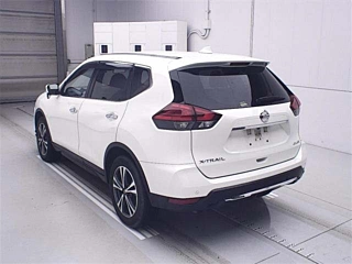 NISSAN X-TRAIL 2019