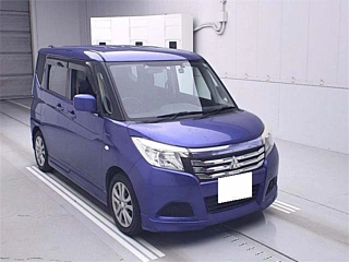 MITSUBISHI DELICA D2 2017