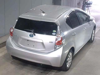 TOYOTA AQUA 2012