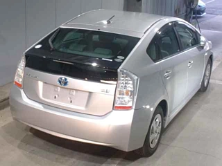 TOYOTA PRIUS 2011