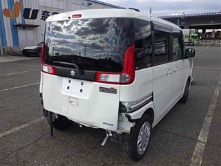 SUZUKI SPACIA 2015