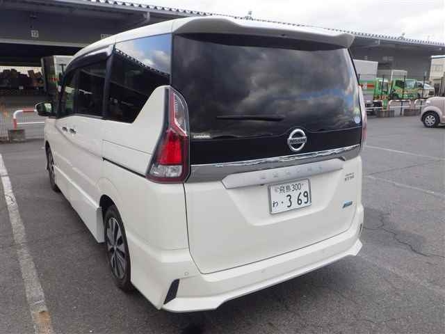 NISSAN SERENA 2017