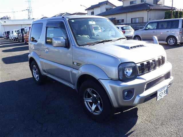SUZUKI JIMNY SIERRA 2015