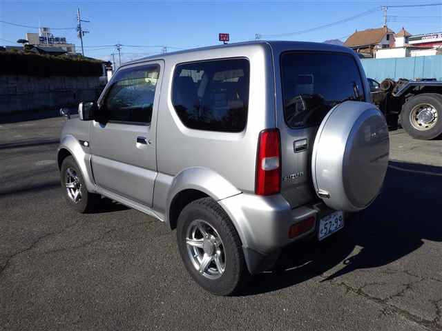 SUZUKI JIMNY SIERRA 2015