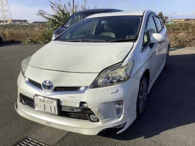 TOYOTA PRIUS 2014