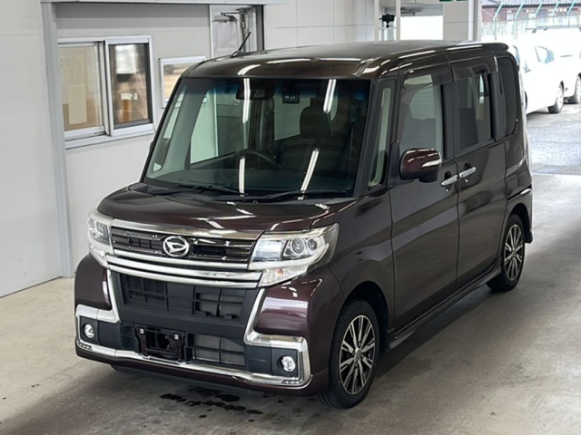 DAIHATSU TANTO 2016