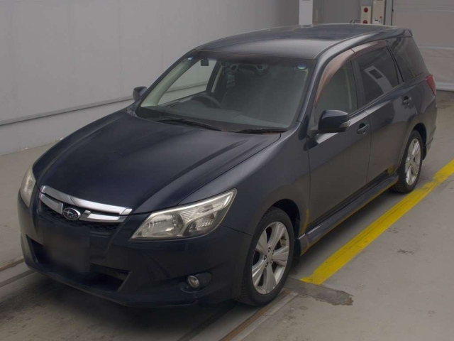 SUBARU EXIGA 2012