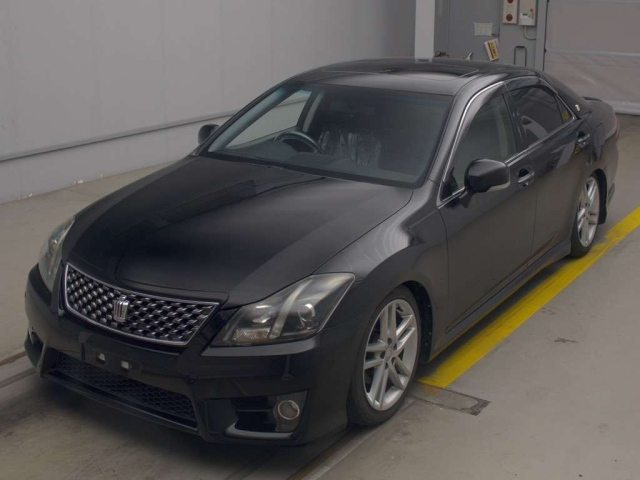 TOYOTA CROWN 2011