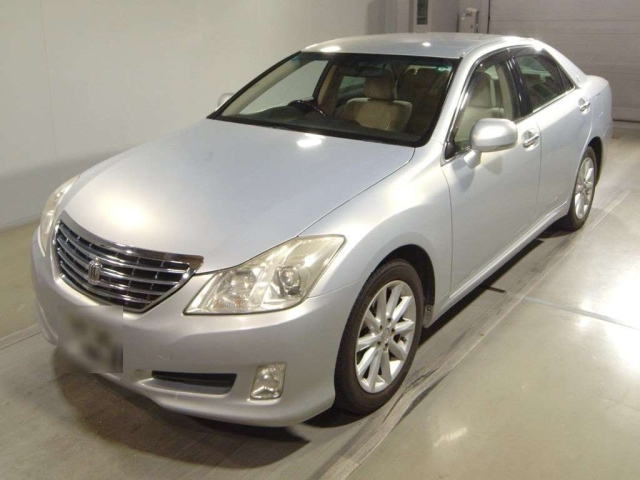 TOYOTA CROWN 2009