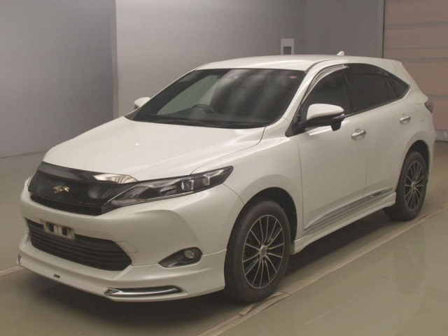 TOYOTA HARRIER 2014