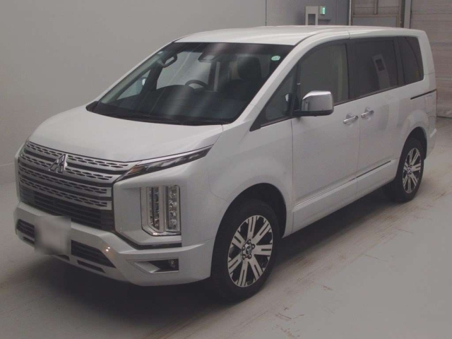 MITSUBISHI DELICA D5