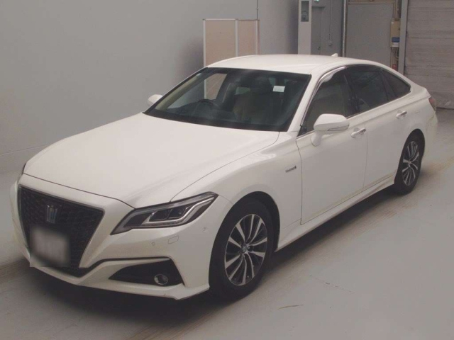 TOYOTA CROWN 2019