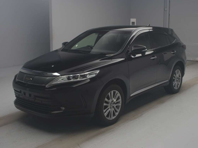 TOYOTA HARRIER 2018