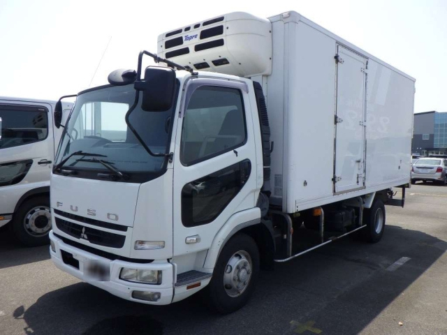 MITSUBISHI FUSO FIGHTER 2010
