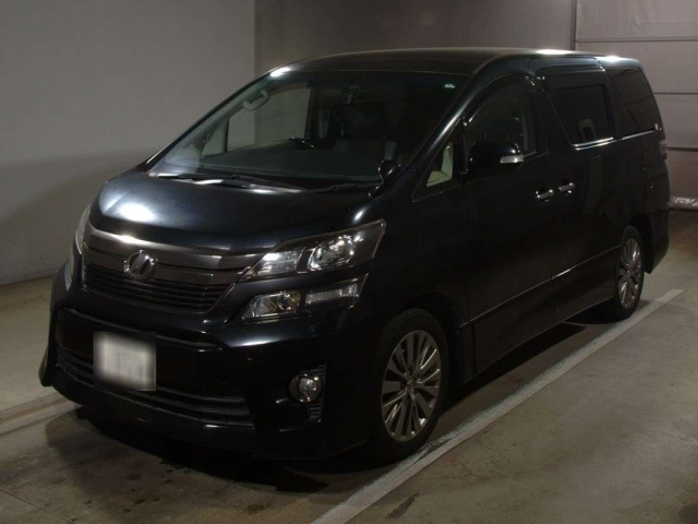 TOYOTA VELLFIRE 2013