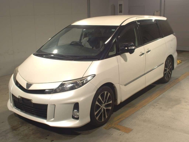 TOYOTA ESTIMA 2014