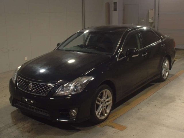 TOYOTA CROWN 2010