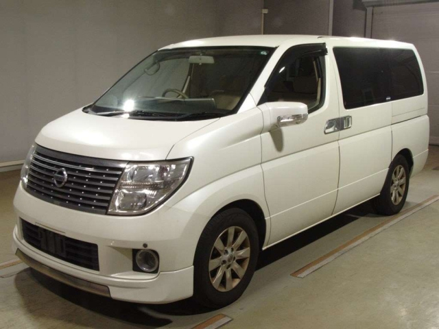 NISSAN ELGRAND 2005