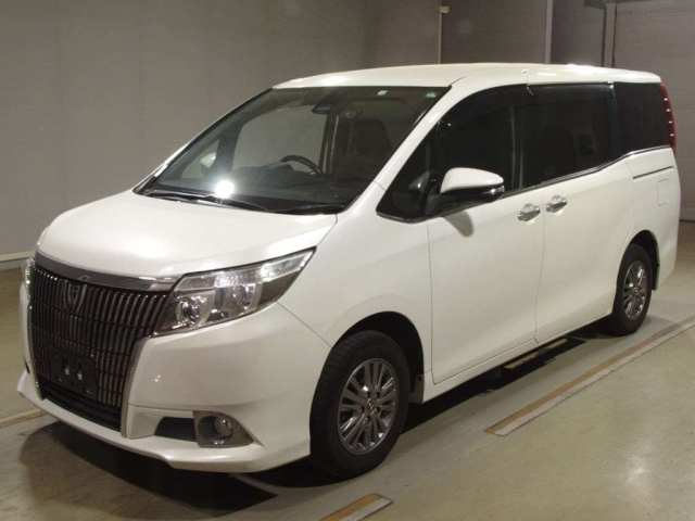 TOYOTA ESQUIRE 2016