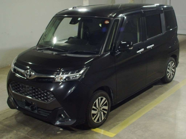 TOYOTA TANK 2018