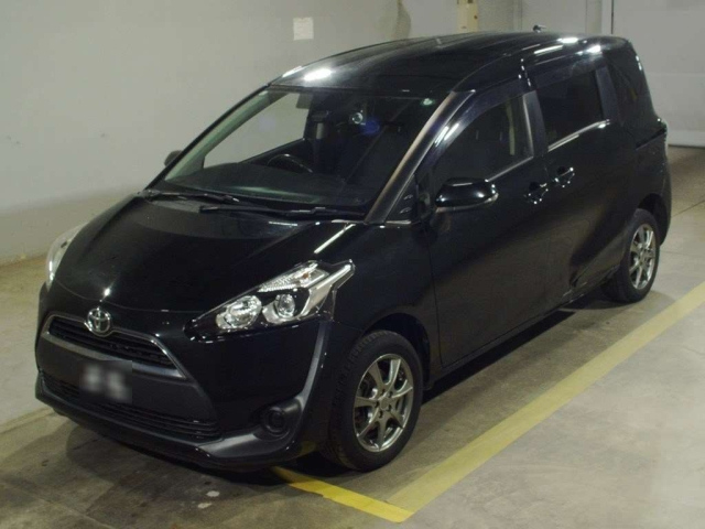 TOYOTA SIENTA 2017