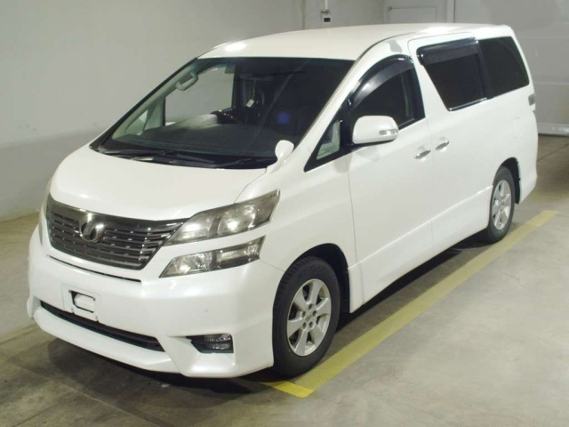 TOYOTA VELLFIRE 2010