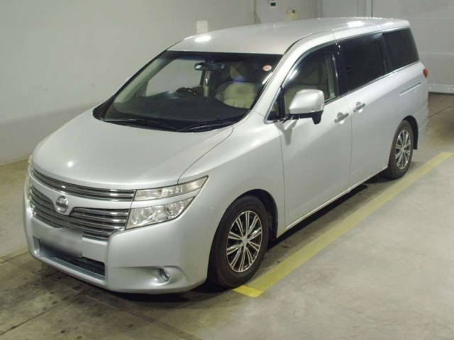 NISSAN ELGRAND 2010