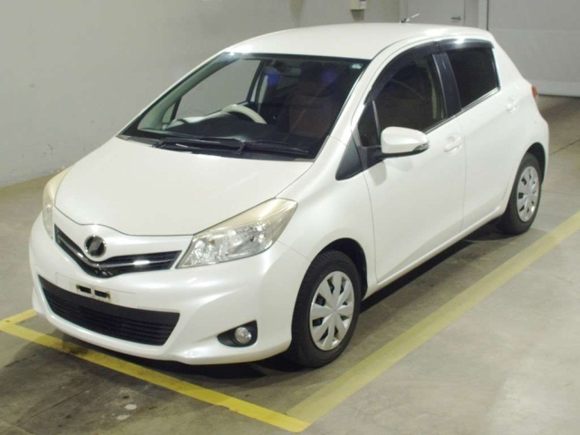 TOYOTA VITZ