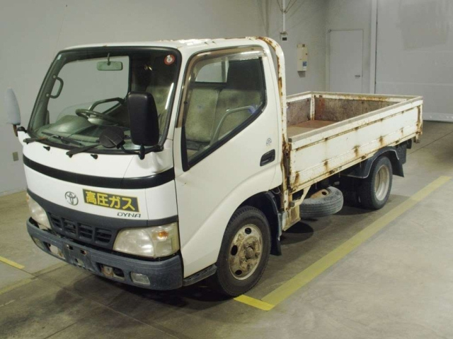TOYOTA DYNA 2006