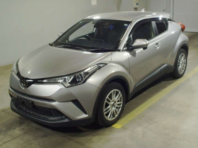 TOYOTA C-HR 2018