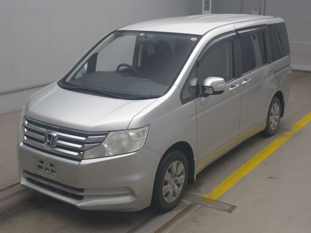 HONDA STEP WAGON 2014