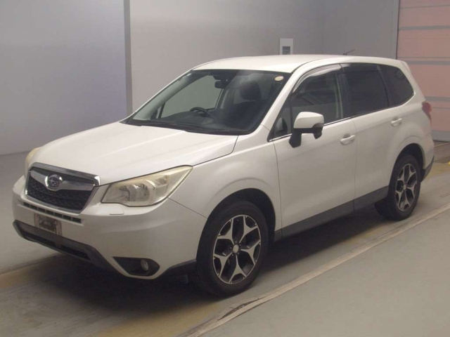 SUBARU FORESTER 2014