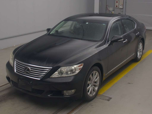 LEXUS LS 2012