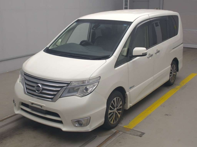 NISSAN SERENA 2015