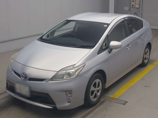 TOYOTA PRIUS 2012