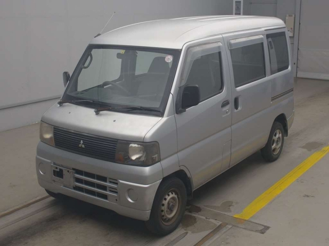 MITSUBISHI MINICAB VAN 2005