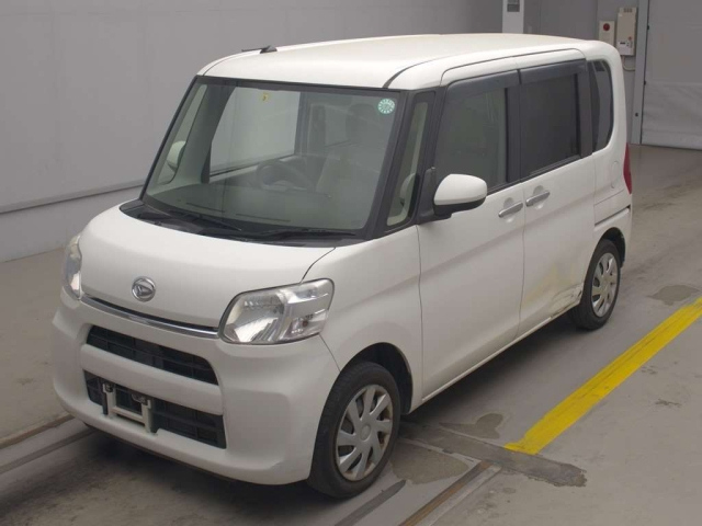 DAIHATSU TANTO 2018