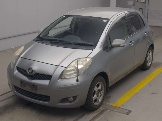 TOYOTA VITZ 2008